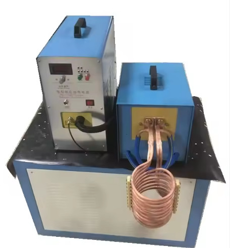 لوله های مس سرپوش های فرکانس بالا دستگاه گرمایش جریان 7.5L در دقیقه محدوده فشار 0.06-0.12 Mpa