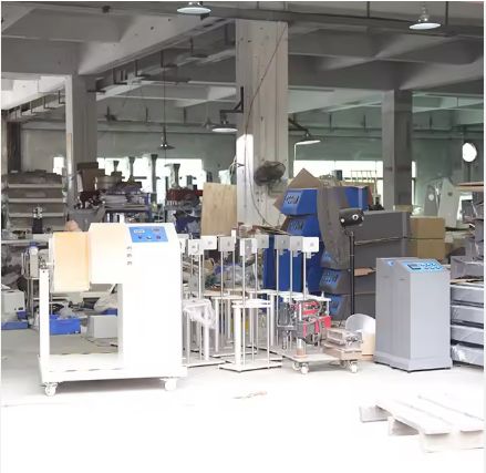 ماشین گرمایش فرکانس بالا 40kw با خروجی 400-1800A و خنک کننده 0.08-0.16Mpa برای مجموعه آزمایش الکتریکی